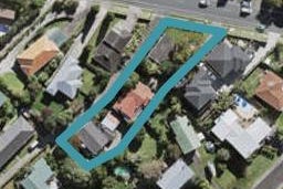 2/169 Chivalry Road, Glenfield, Auckland