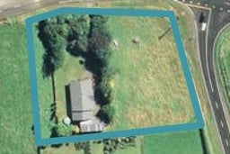 493R Pembroke Road, Pembroke, Stratford