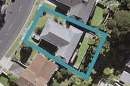 10 Chelsea View Drive, Chatswood, Auckland