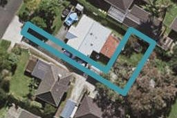 8D Calvert Avenue, Mangere East, Auckland