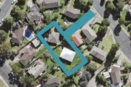 2/9 Glastron Place, Bayview, Auckland