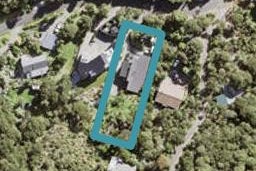 24 Rayner Road, Piha, New Lynn