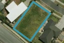 6 O'Farrell Drive, One Tree Point