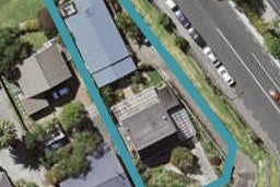 2/242 Sunset Road, Windsor Park, Auckland