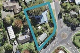1 Churchouse Road, Greenhithe, Auckland