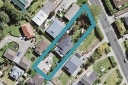 33 Parrs Cross Road, Henderson, Auckland