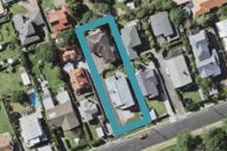 2/28 Ngataringa Road, Devonport, Auckland