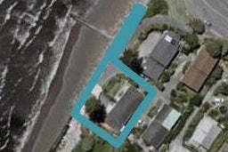 33 Beach Road, Paekakariki