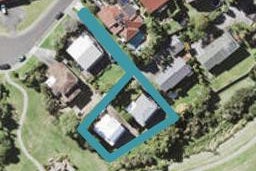 2/94 Nigel Road, Browns Bay, Auckland