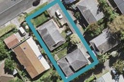 2/111 Spinella Drive, Bayview, Auckland