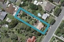 10 Huia Street, Waikanae