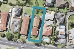 2/611 Beach Road, Rothesay Bay, Auckland