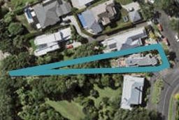 1 Second Avenue, Stanley Point, Auckland