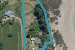 22 Bonham Street, Pahi, Paparoa