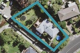 11 Daffodil Street, Titirangi, Auckland