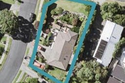 16 Charles Dickens Drive, Mellons Bay, Auckland