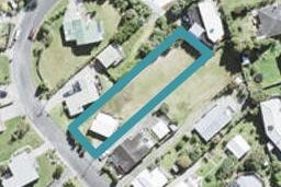 10 Piccadilly Circus, Snells Beach, Snells Beach