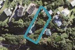35 Beach Valley Road, Piha