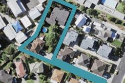 2/113 Wellington Street, Howick, Auckland