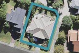 33 Radiata Lane, Chatswood, Auckland