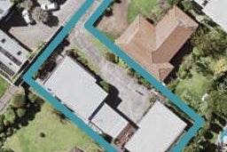 2/14 Falstaff Place, Half Moon Bay, Auckland