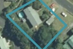 11 Stewart Street, Raglan, Raglan