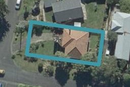 1 Kellas Street, Macandrew Bay, Dunedin