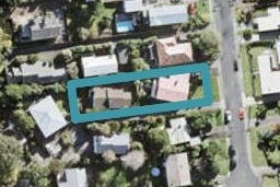 2/15 Salem Place, Torbay, Auckland
