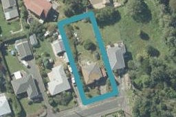 11 Kowhai Street, Ravensbourne, Dunedin