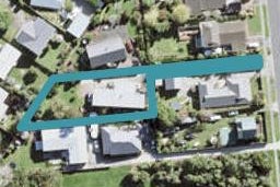 65 Okura River Road, Albany