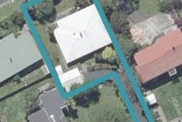 13 Bedford Parade, Brighton, Dunedin