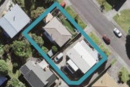 2/9 Darcy Place, Massey, Auckland