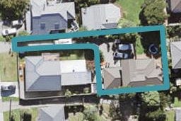 16A Cleve Road, Green Bay, Auckland