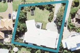 17 The Crescent, Tindalls Beach, Whangaparaoa