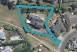 8 Bowman Place, Whitby, Porirua
