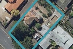 82 Lake Crescent, Hamilton Lake, Hamilton