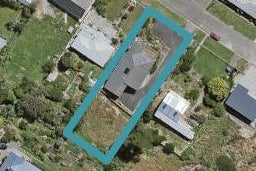 24 Parrett Street, Bluff, Bluff