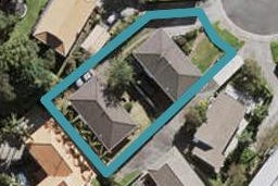 2/13 Exeter Place, Unsworth Heights, Auckland