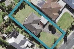 50 Tiroroa Avenue, Te Atatu South, Auckland