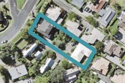 1/16 Rossmore Terrace, Murrays Bay, Auckland