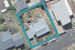 5 Bedford Parade, Brighton, Dunedin