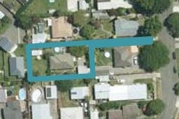 32 Leefield Street, Blenheim
