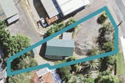 217 Woodlands Park Road, Titirangi, Auckland
