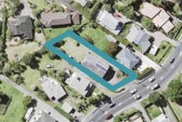 111 Browns Bay Road, Browns Bay, Auckland