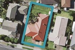 240 Cascades Road, Botany Downs, Auckland