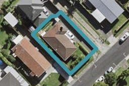 15 Evelyn Place, Hillcrest, Auckland