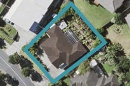 16 Graham Collins Drive, Windsor Park, Auckland