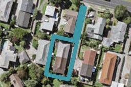 2/25 Butley Drive, Farm Cove, Auckland