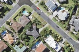 6 Rahopara Street, Castor Bay, Auckland