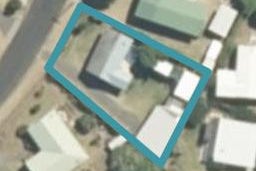 100 Hauturu Street, Whangamatā